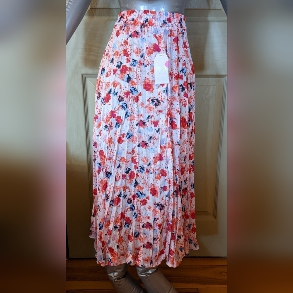 New with tags time and Tru midi length skirt, T1W